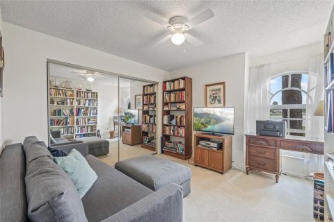 Copropriété à vendre à Saint Petersburg, Floride: 4 chambres, 181.16 m2 № 1824849 - photo 11