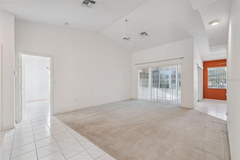 Casa en venta en Spring Hill, Florida, 3 dormitorios, 206.43 m2 № 1815103 - foto 6