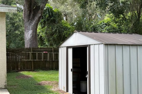 Villa ou maison à vendre à Wildwood, Floride: 2 chambres, 77.29 m2 № 1911972 - photo 16