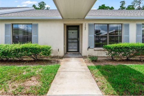 Villa ou maison à vendre à Ocala, Floride: 2 chambres, 101.08 m2 № 2211370 - photo 3