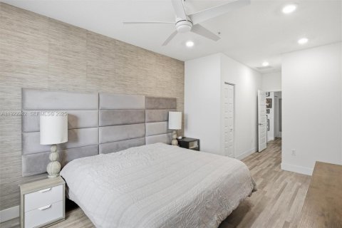 Condo in Doral, Florida, 3 bedrooms in LANDMARK  № 2082822 - photo 23