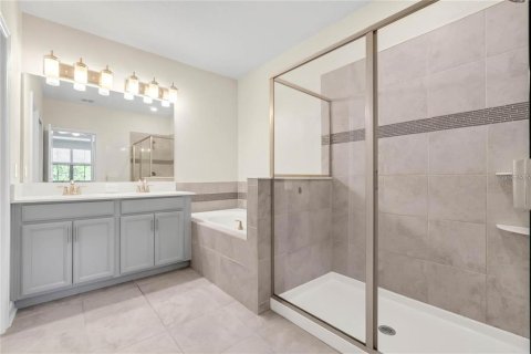 Touwnhouse à vendre à Orlando, Floride: 4 chambres, 180.69 m2 № 1690225 - photo 16