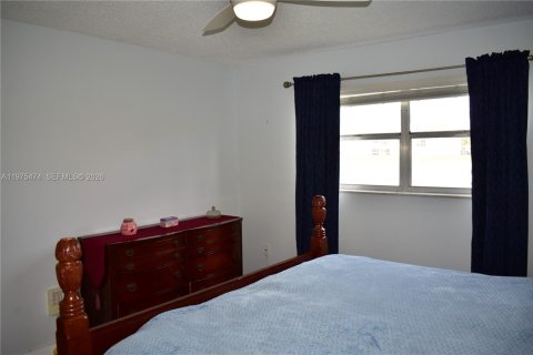 Condominio en venta en Sunrise, Florida, 2 dormitorios, 78.97 m2 № 2038452 - foto 25