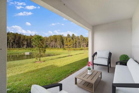 Adosado en venta en Wesley Chapel, Florida, 3 dormitorios, 155.43 m2 № 1910287 - foto 15