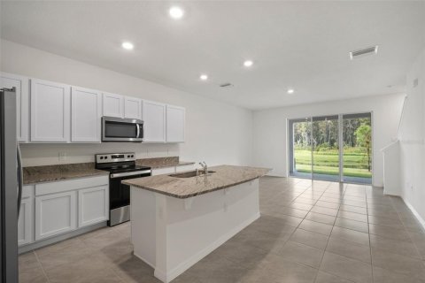 Adosado en venta en Wesley Chapel, Florida, 3 dormitorios, 155.43 m2 № 1910287 - foto 11