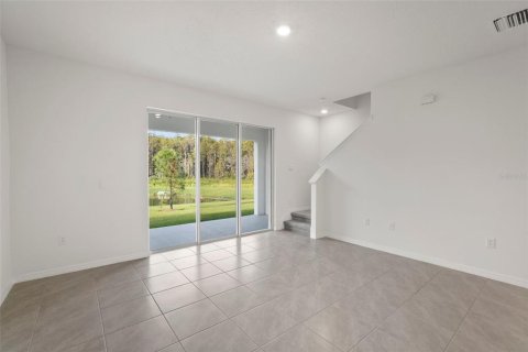 Adosado en venta en Wesley Chapel, Florida, 3 dormitorios, 155.43 m2 № 1910287 - foto 10