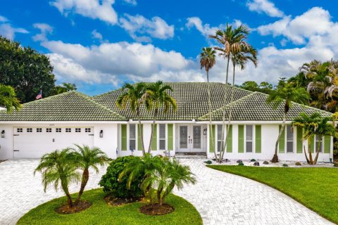 Villa ou maison à Stuart, Floride 5 chambres, 351.82 m2 № 2303927
