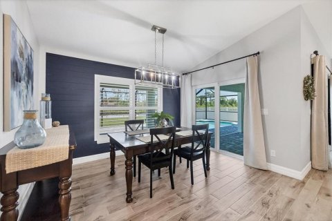 House in Rotonda, Florida 3 bedrooms, 189.15 sq.m. № 1902861 - photo 14