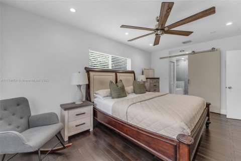 Villa ou maison à vendre à Miami, Floride: 4 chambres, 181.81 m2 № 1697964 - photo 12