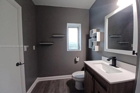 Снять в аренду квартиру в Майами-Бич, Флорида 37.16м2, № 2005643 - фото 10