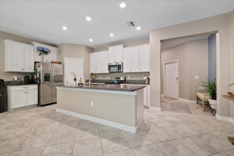 Touwnhouse à vendre à Tampa, Floride: 3 chambres, 179.58 m2 № 2375850 - photo 8