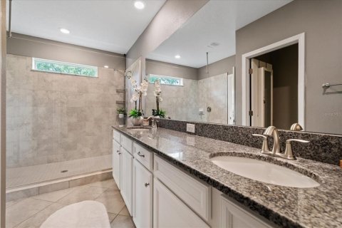 Touwnhouse à vendre à Tampa, Floride: 3 chambres, 179.58 m2 № 2375850 - photo 28