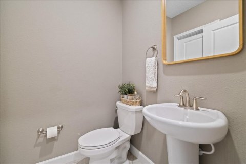 Touwnhouse à vendre à Tampa, Floride: 3 chambres, 179.58 m2 № 2375850 - photo 16