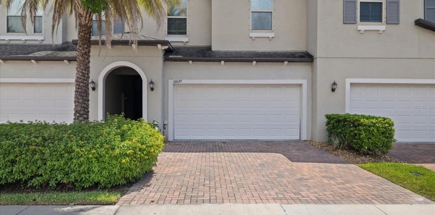 Touwnhouse à Tampa, Floride 3 chambres, 179.58 m2 № 2375850