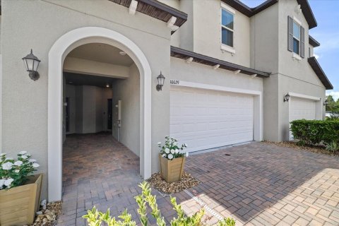 Touwnhouse à vendre à Tampa, Floride: 3 chambres, 179.58 m2 № 2375850 - photo 3