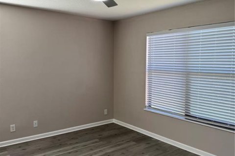 Casa en alquiler en Lakeland, Florida, 3 dormitorios, 213.21 m2 № 1849687 - foto 21
