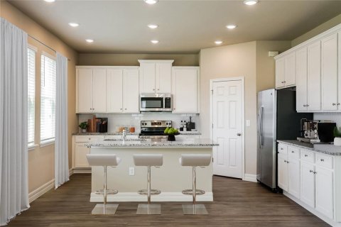 Casa en alquiler en Spring Hill, Florida, 4 dormitorios, 210.42 m2 № 1718904 - foto 3