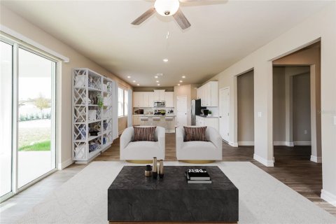 Casa en alquiler en Spring Hill, Florida, 4 dormitorios, 210.42 m2 № 1718904 - foto 5