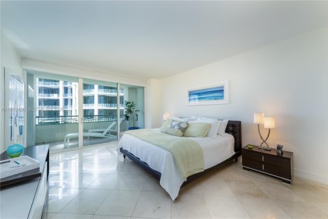 Condo in Miami, Florida, 2 bedrooms  № 2053114 - photo 19
