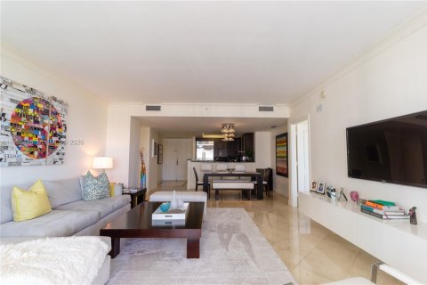 Condo in Miami, Florida, 2 bedrooms  № 2053114 - photo 2