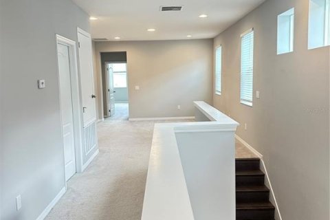 House in Winter Garden, Florida 4 bedrooms, 260.78 sq.m. № 2114854 - photo 27