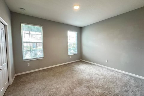 House in Winter Garden, Florida 4 bedrooms, 260.78 sq.m. № 2114854 - photo 6