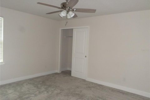 Villa ou maison à vendre à Apopka, Floride: 5 chambres, 323.02 m2 № 1916984 - photo 10