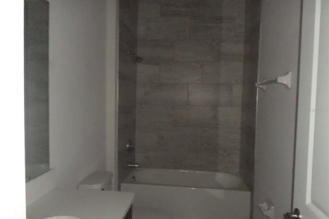 Villa ou maison à vendre à Apopka, Floride: 5 chambres, 323.02 m2 № 1916984 - photo 7