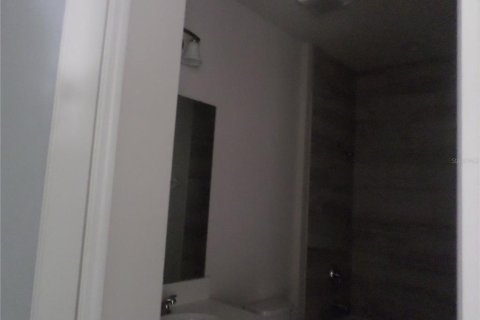 Villa ou maison à vendre à Apopka, Floride: 5 chambres, 323.02 m2 № 1916984 - photo 4