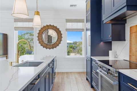 Villa ou maison à vendre à Boca Grande, Floride: 2 chambres, 97.55 m2 № 2398495 - photo 13