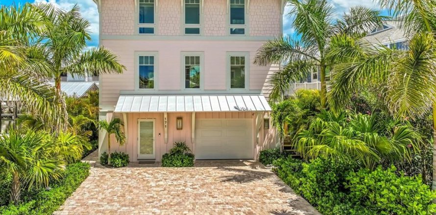 Villa ou maison à Boca Grande, Floride 2 chambres, 97.55 m2 № 2398495