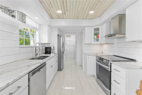 Casa en venta en Port Richey, Florida, 3 dormitorios, 253.44 m2 № 1654151 - foto 16