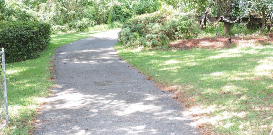 Land in Jacksonville, Florida № 770197