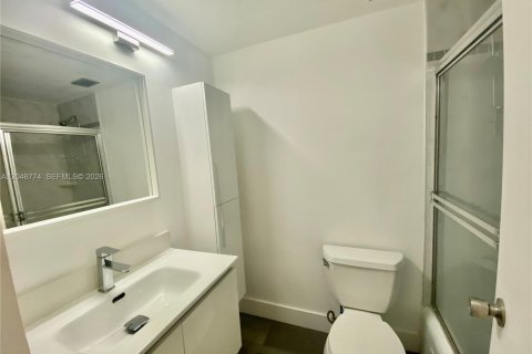 Copropriété à louer à Miami Beach, Floride: 2 chambres, 94.76 m2 № 2174117 - photo 7