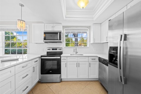 Condominio en venta en Fort Lauderdale, Florida, 2 dormitorios, 87.51 m2 № 1948988 - foto 1