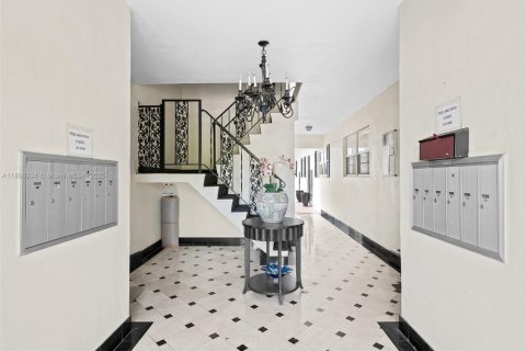 Condominio en venta en Fort Lauderdale, Florida, 2 dormitorios, 87.51 m2 № 1948988 - foto 12