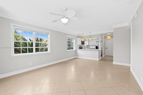 Condominio en venta en Fort Lauderdale, Florida, 2 dormitorios, 87.51 m2 № 1948988 - foto 5