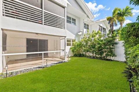 Condominio en venta en Fort Lauderdale, Florida, 2 dormitorios, 87.51 m2 № 1948988 - foto 6