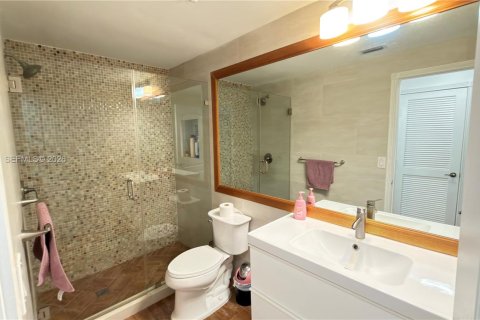 Купить кондоминиум в Дорал, Флорида 3 спальни, 157.93м2, № 2091166 - фото 18