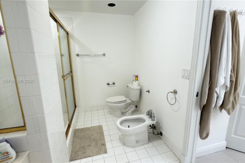 Купить кондоминиум в Дорал, Флорида 3 спальни, 157.93м2, № 2091166 - фото 28