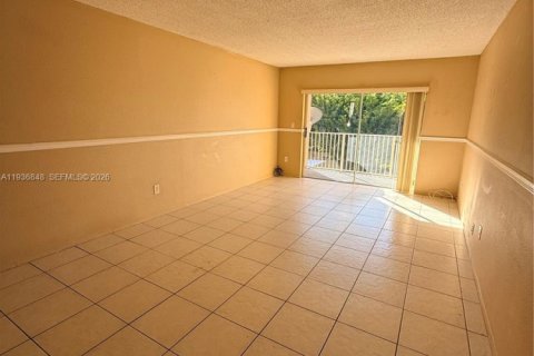 Copropriété à vendre à Miami, Floride: 1 chambre, 70.14 m2 № 1995488 - photo 4