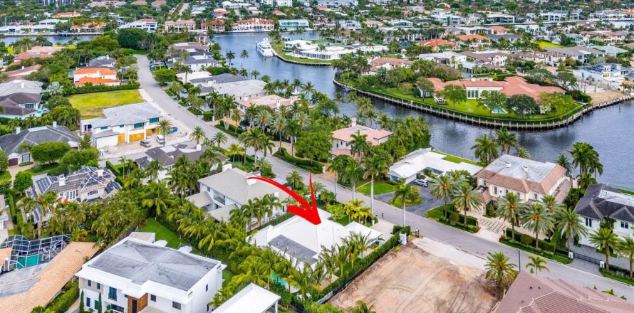 House in Boca Raton, Florida 3 bedrooms, 281.49 sq.m. № 1159748