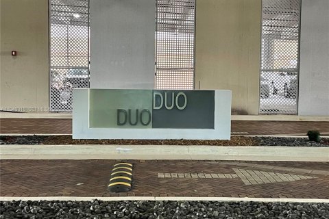 Copropriété à louer à Hallandale Beach, Floride: 2 chambres, 97.73 m2 № 1999099 - photo 29