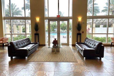 Copropriété à louer à Hallandale Beach, Floride: 2 chambres, 97.73 m2 № 1999099 - photo 20