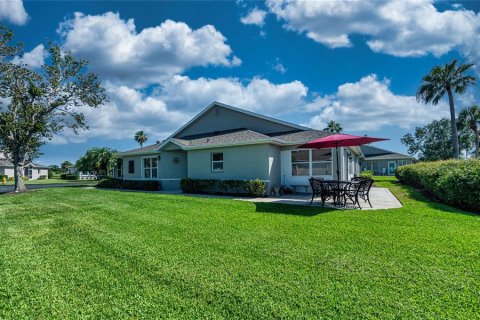 House in Palmetto, Florida 3 bedrooms, 138.24 sq.m. № 1777528 - photo 5