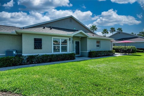 House in Palmetto, Florida 3 bedrooms, 138.24 sq.m. № 1777528 - photo 3