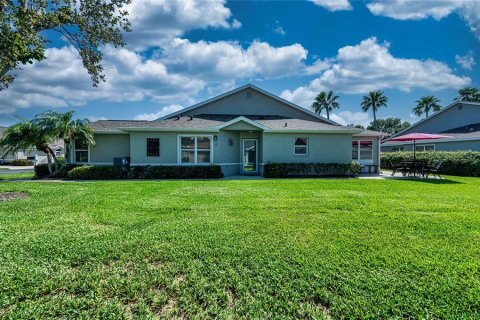 House in Palmetto, Florida 3 bedrooms, 138.24 sq.m. № 1777528 - photo 4