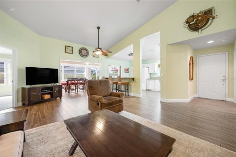 House in Palmetto, Florida 3 bedrooms, 138.24 sq.m. № 1777528 - photo 7