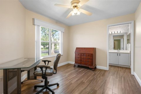 House in Palmetto, Florida 3 bedrooms, 138.24 sq.m. № 1777528 - photo 28
