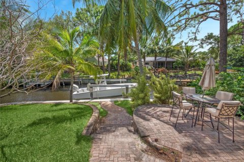Villa ou maison à vendre à Palm City, Floride: 3 chambres, 210.24 m2 № 2080023 - photo 3